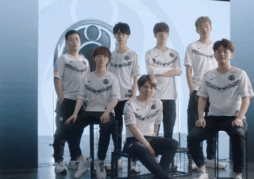 队的支持 队的支持